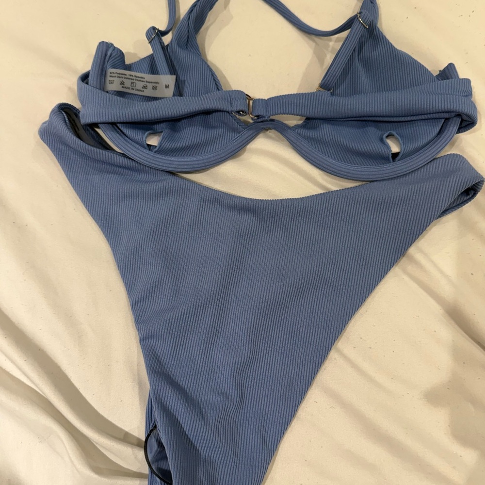 Blue Ribbed Bikini Set - Picture 2 of 4